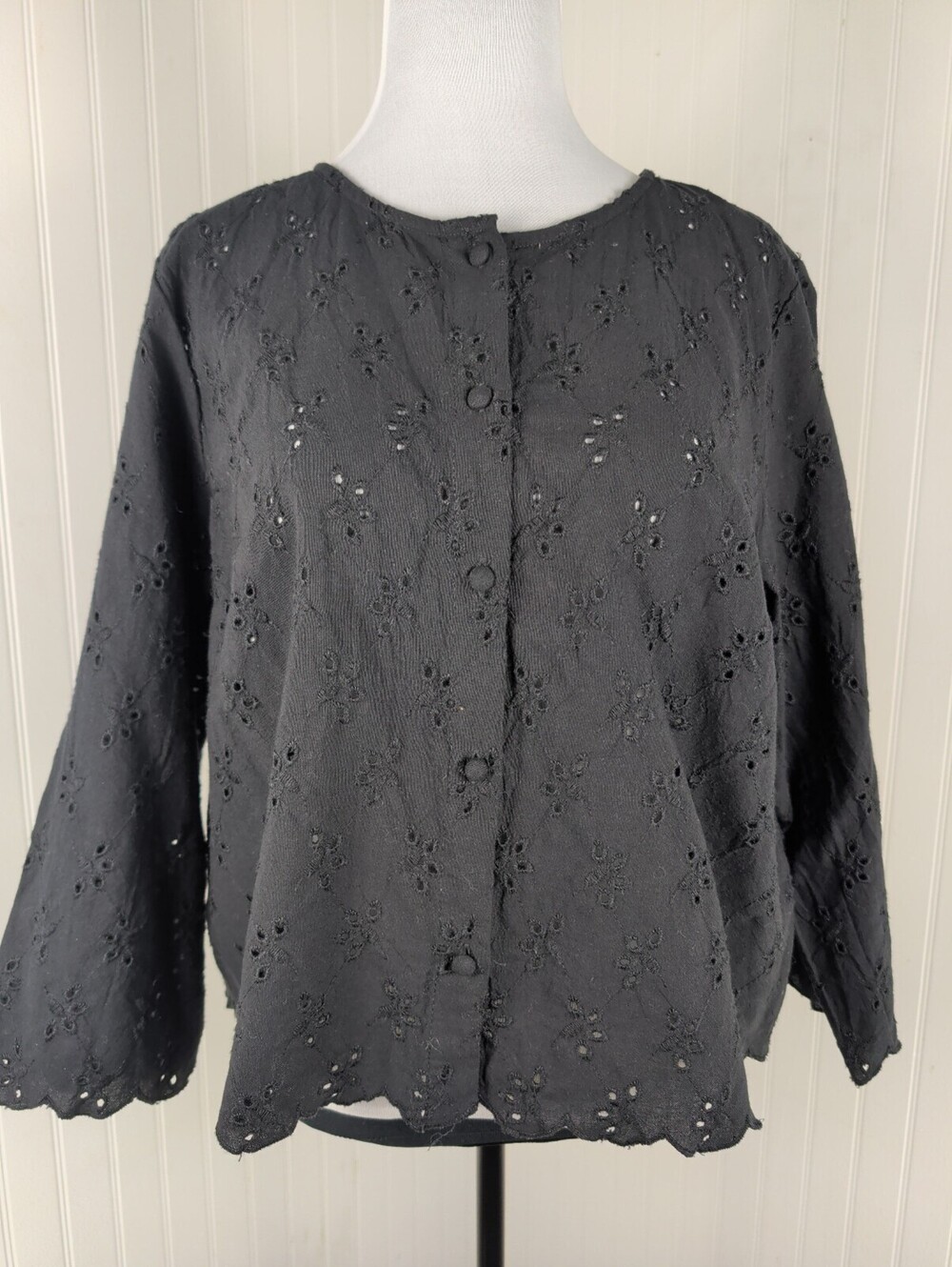 Croft & Barrow Black Eyelet Embroidered Cotton Cardigan XL